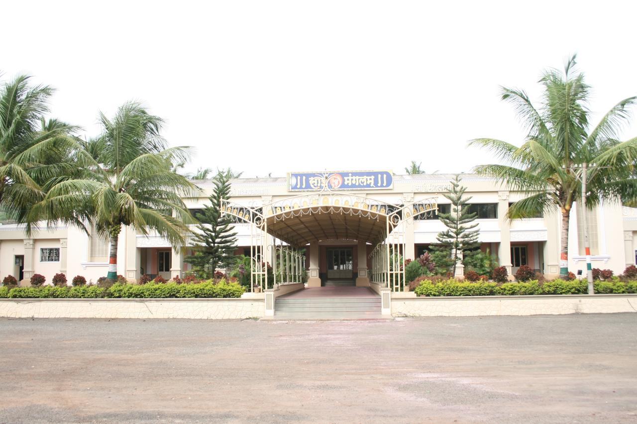 Hotel Sai International Peth  Kültér fotó